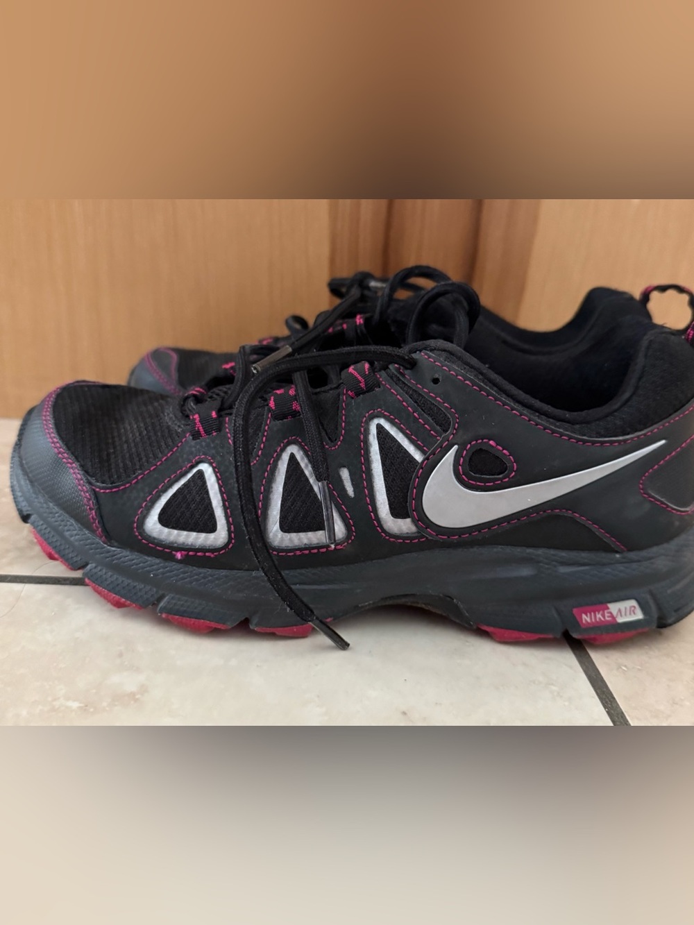 Nike Women's Black and Pink trail running shoes